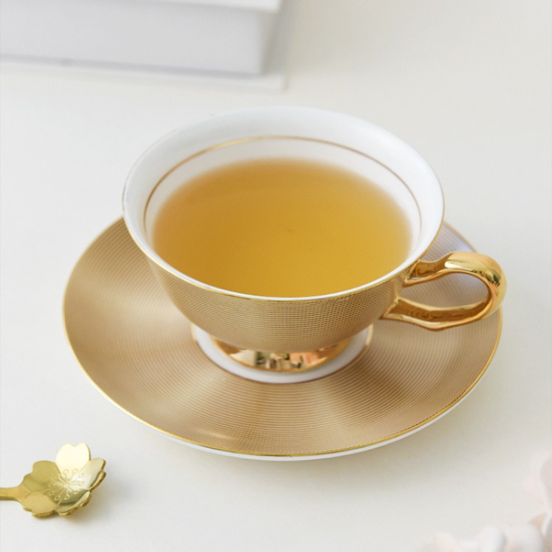 European Coffee Mug Set  Bone  - đánh giá và giá Luxury Gift Set