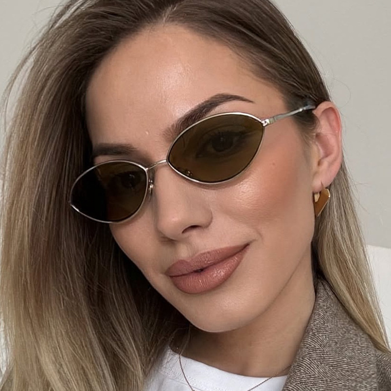 Retro Cat Eye Woman Sunglasses - đánh giá và giá Designer Sunglasses